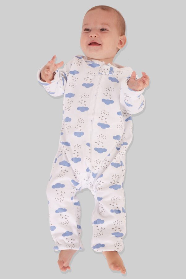 אוברול פלנל לתינוקות עם רוכסן - תכלת - עננים (0-24 חודשים)